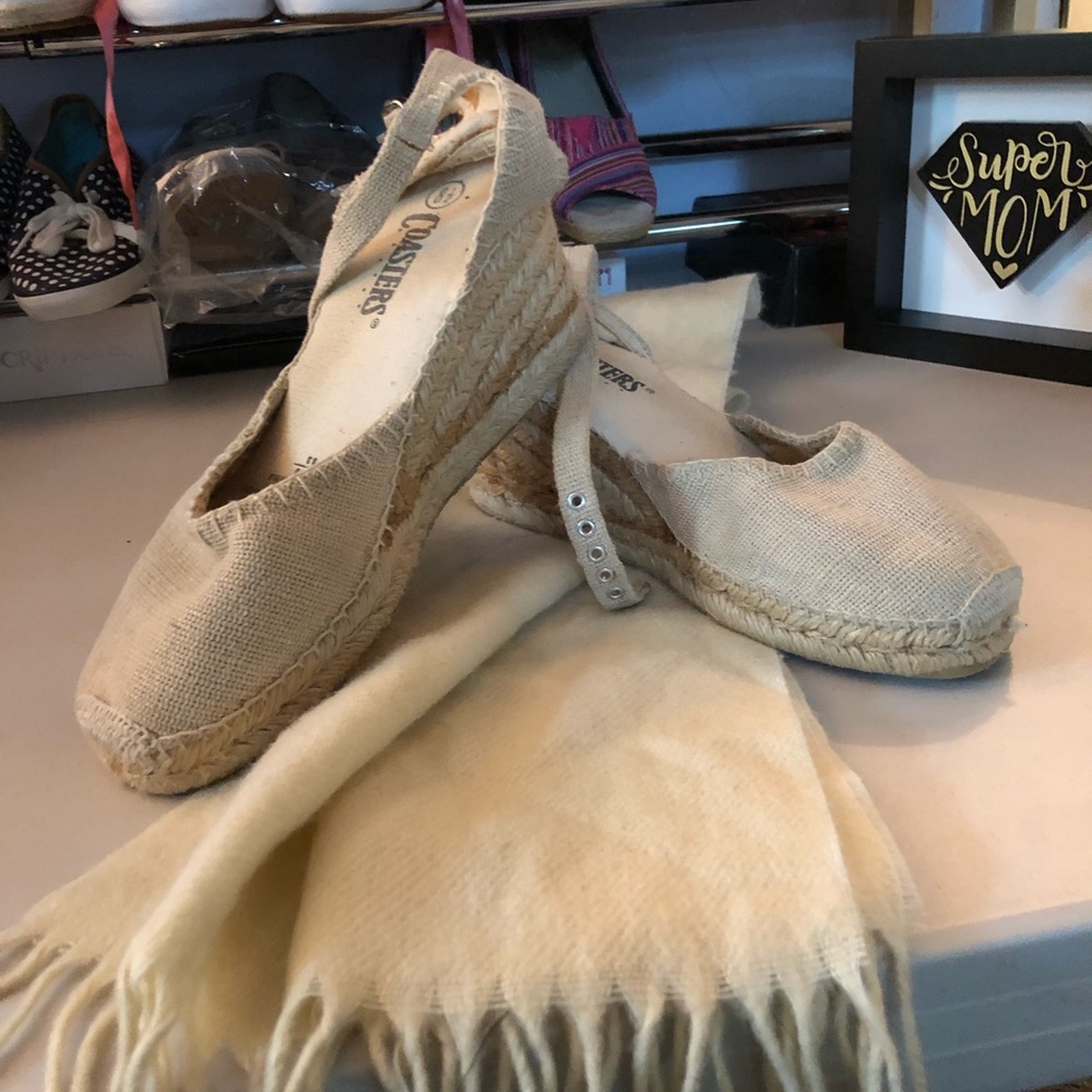 Very Very RARE Coasters Espadrilles Wedges